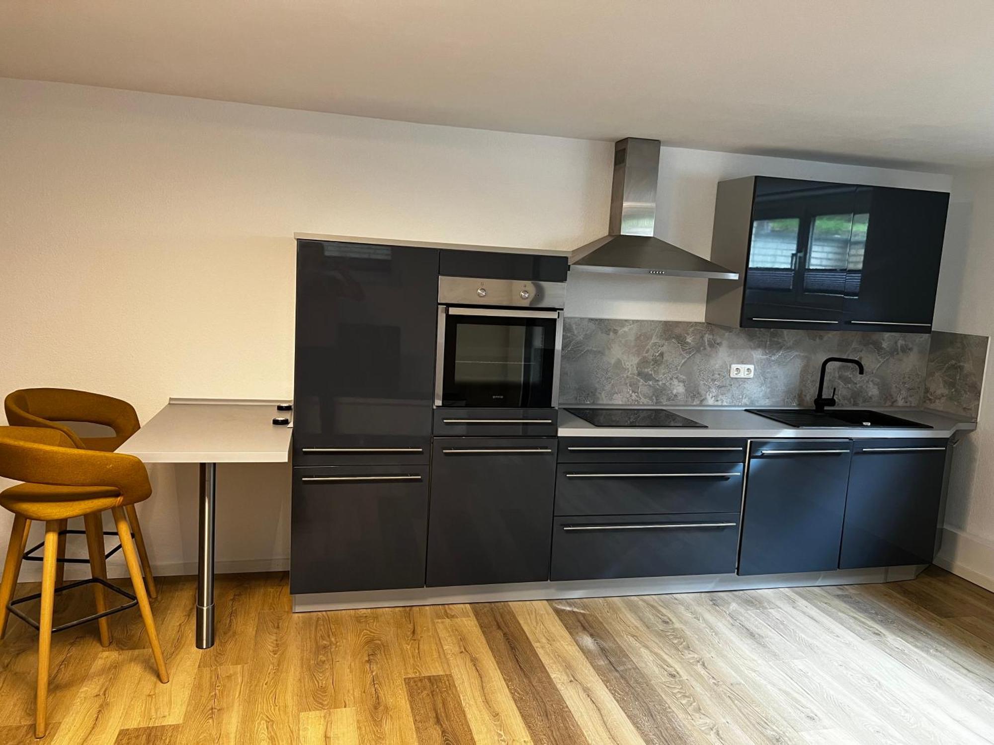 Geraeumige Unterkunft Auch Familienfreundlich Bis 4 Personen Koeln Exterior photo